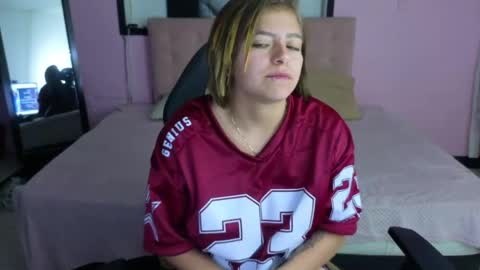 _kitten_1 online show from 14, 4, 2026