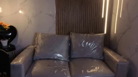 Snapshot of _kitten_1 chatting on 13, 6, 2026 _kitten_1 online show from 13, 6, 2026