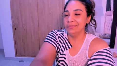 NAILHA SAJANI  online show from 19, 10, 2025