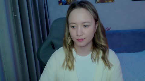 _lalune_ online show from 23, 1, 2025