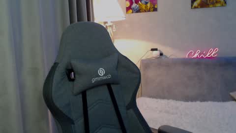 _lalune_ online show from 26, 2, 2025