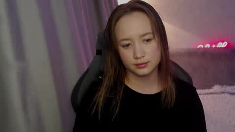 _lalune_ online show from 25, 9, 2025