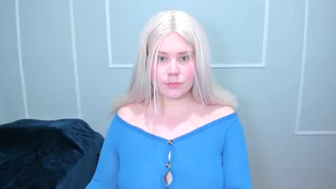 Snapshot of _leana_oo chatting on 26, 11, 2025 leana online show from 26, 11, 2025