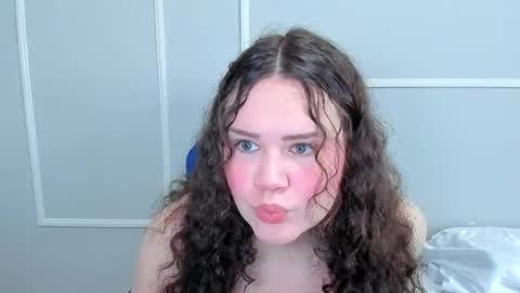 Snapshot of _leana_oo chatting on 26, 5, 2026 leana online show from 26, 5, 2026