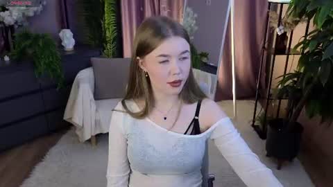 _liilcrystal_ online show from 26, 6, 2026