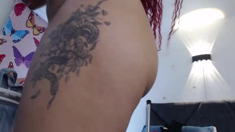 Snapshot of _lili_rose chatting on 25, 2, 2025 Lili online show from 25, 2, 2025