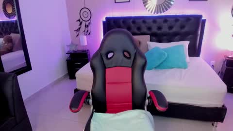 Snapshot of _lilly_miller chatting on 15, 2, 2026 Liily online show from 15, 2, 2026