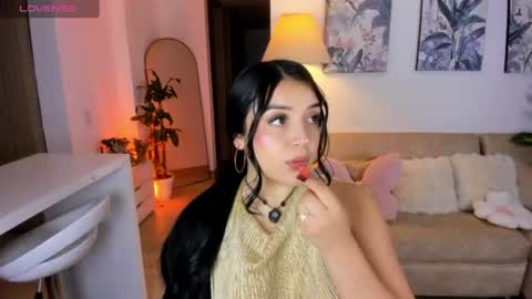Lina. online show from 10, 6, 2026