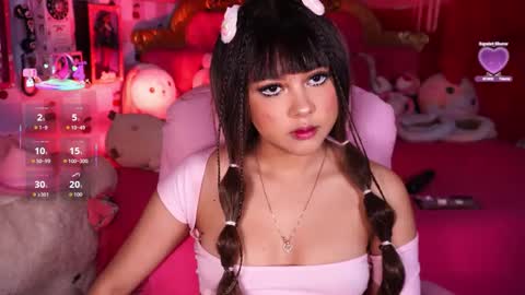 _little_glrl_ online show from 1, 6, 2026