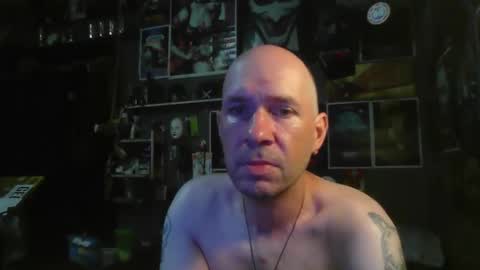 Snapshot of _longfellow chatting on 10, 9, 2025 That guy online show from 10, 9, 2025
