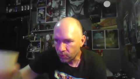 Snapshot of _longfellow chatting on 17, 9, 2025 That guy online show from 17, 9, 2025
