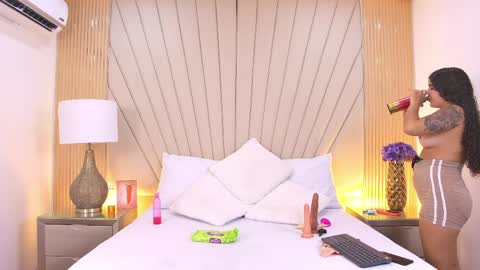 Luisa merrid online show from 7, 4, 2026