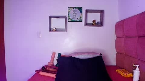 Lorrayne online show from 31, 1, 2025