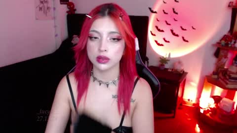 Queen.  Help me reach 100 thumbs up  online show from 27, 12, 2024