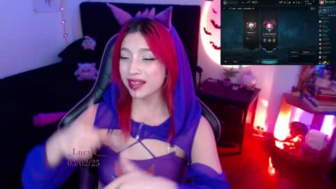 Queen.  Help me reach 100 thumbs up  online show from 5, 2, 2025