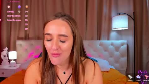 Snapshot of _m1ssbarbie chatting on 20, 9, 2025 _m1ssbarbie online show from 20, 9, 2025