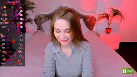 Eva  online show from 6, 3, 2025