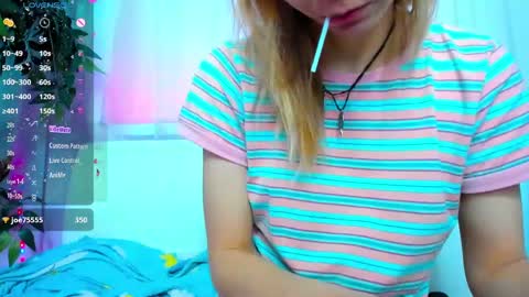 Snapshot of _mari_so chatting on 1, 3, 2025 Scarlett online show from 1, 3, 2025