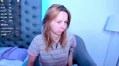 Snapshot of _mari_so chatting on 9, 3, 2025 Scarlett online show from 9, 3, 2025