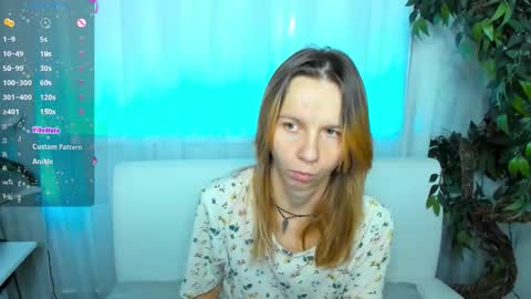 Snapshot of _mari_so chatting on 13, 9, 2025 Scarlett online show from 13, 9, 2025