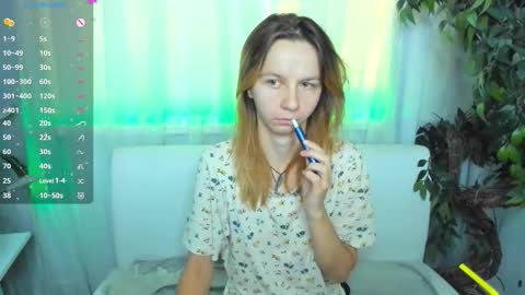 Snapshot of _mari_so chatting on 23, 9, 2025 Scarlett online show from 23, 9, 2025