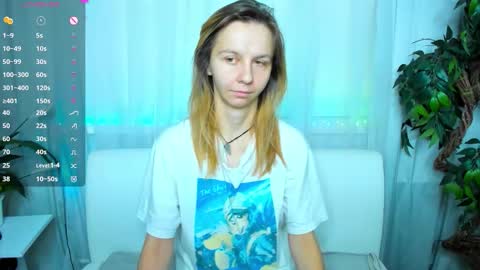 Snapshot of _mari_so chatting on 16, 10, 2025 Scarlett online show from 16, 10, 2025