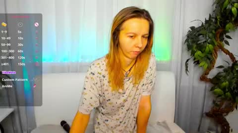 Snapshot of _mari_so chatting on 29, 10, 2025 Scarlett online show from 29, 10, 2025