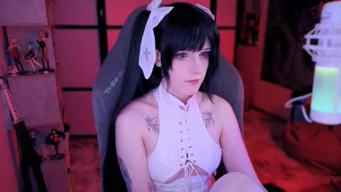 Mariko online show from 5, 10, 2025