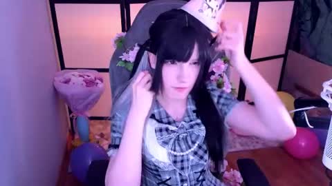 Snapshot of _mariko_ chatting on 22, 6, 2026 Mariko online show from 22, 6, 2026