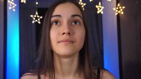  Gwen  online show from 5, 12, 2024