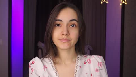  Gwen  online show from 24, 1, 2025