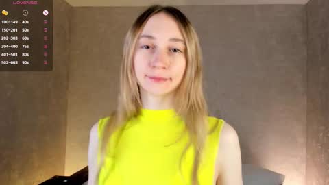  Gwen  online show from 11, 10, 2025