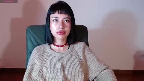 Mavis  online show from 30, 9, 2025