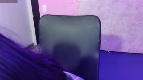 Mavis  online show from 14, 10, 2025