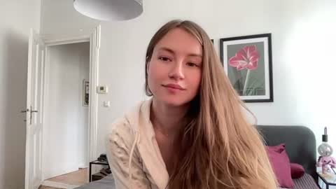 Snapshot of _mavka chatting on 5, 7, 2026 Elisa online show from 5, 7, 2026