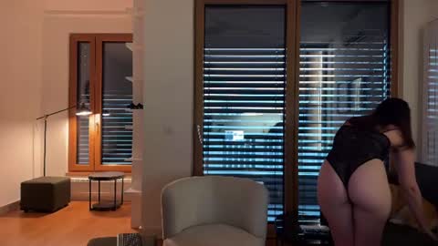 Snapshot of _meadow_soprano chatting on 17, 6, 2026 Mark and Carla - online show from 17, 6, 2026