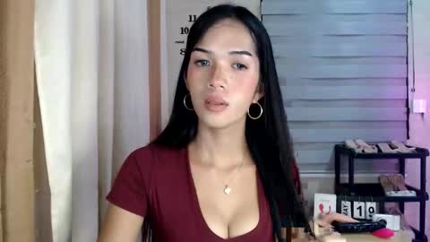 Snapshot of _mellyxxx chatting on 20, 5, 2026 Melly online show from 20, 5, 2026