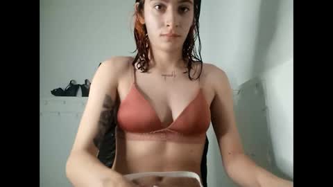 Mia-foster online show from 25, 1, 2025