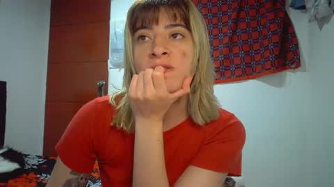 Mia-foster online show from 6, 4, 2026