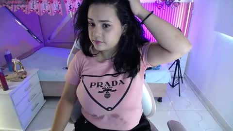  Mia  online show from 17, 2, 2026