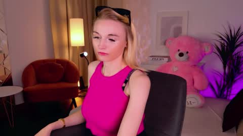 Mila online show from 19, 5, 2026