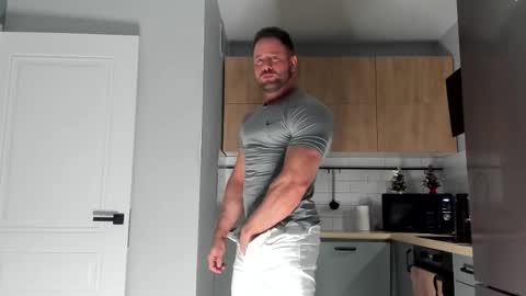 _miles19 online show from 5, 3, 2026