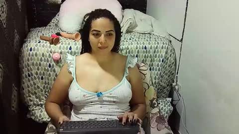 Snapshot of _milf_naughty chatting on 9, 10, 2025 _milf_naughty online show from 9, 10, 2025