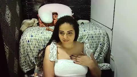 Snapshot of _milf_naughty chatting on 2, 11, 2025 _milf_naughty online show from 2, 11, 2025