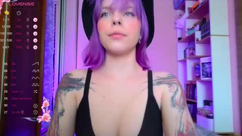 Snapshot of _milky__way__ chatting on 10, 3, 2025 Kate online show from 10, 3, 2025