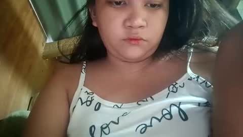 Snapshot of _milkytitsmomxx_ chatting on 1, 3, 2026 _milkytitsmomxx_ online show from 1, 3, 2026