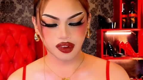Snapshot of _ministryofsin_ chatting on 24, 6, 2026 Raven Strauss online show from 24, 6, 2026