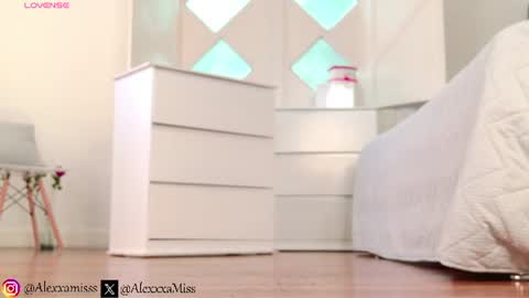 Snapshot of _miss_alexxxa chatting on 15, 6, 2026 _miss_alexxxa online show from 15, 6, 2026