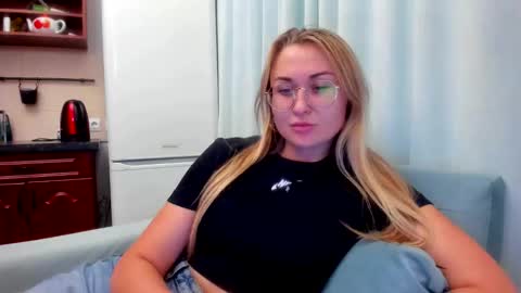 Eva online show from 15, 9, 2025