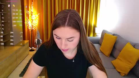 Mia online show from 3, 12, 2024